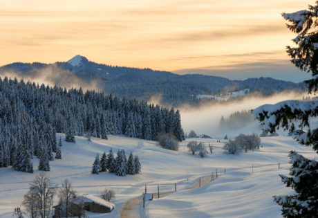 Paysage des Hautes-Combes enneigé