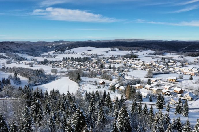 Longchaumois Village