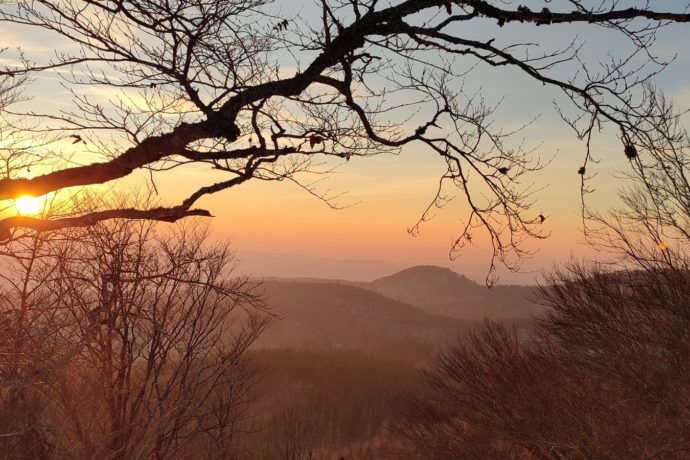 lesarboux_foncinelehaut_couchédesoleil_hiver_©Jean-Marie Combette-Petter (1)